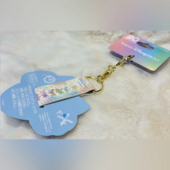 Tokyo Disney Sea Duffy & Friends 20th Anniv. Headband Holder Keychain, NWT. - Picture 2 of 4